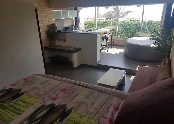 Apartment Jacuzzi Entre Et Montagne 200m Des Belles Plages