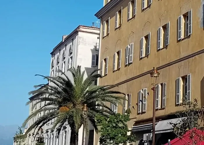 Apartment Jacuzzi Entre Et Montagne 200m Des Belles Plages